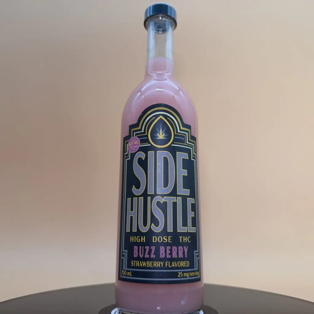 Buzz Berry Cannabis Spirit 425mg THC drink